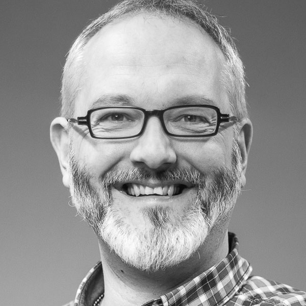 Thomas Münch, ;PhD