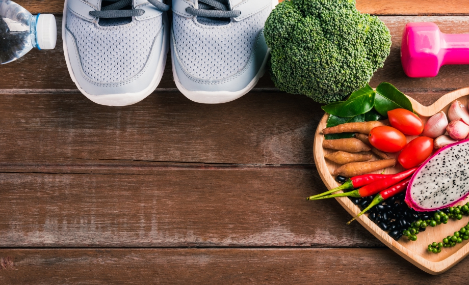 More Than What You Eat - The Regulation of Metabolic Health and Aging by Diet Composition and Activity