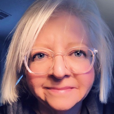 Tracy Lynn